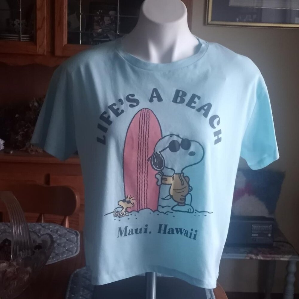 Peanuts Snoopy Graphic Tee